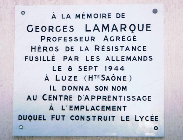 Plaque commémorative de M. LAMARQUE.